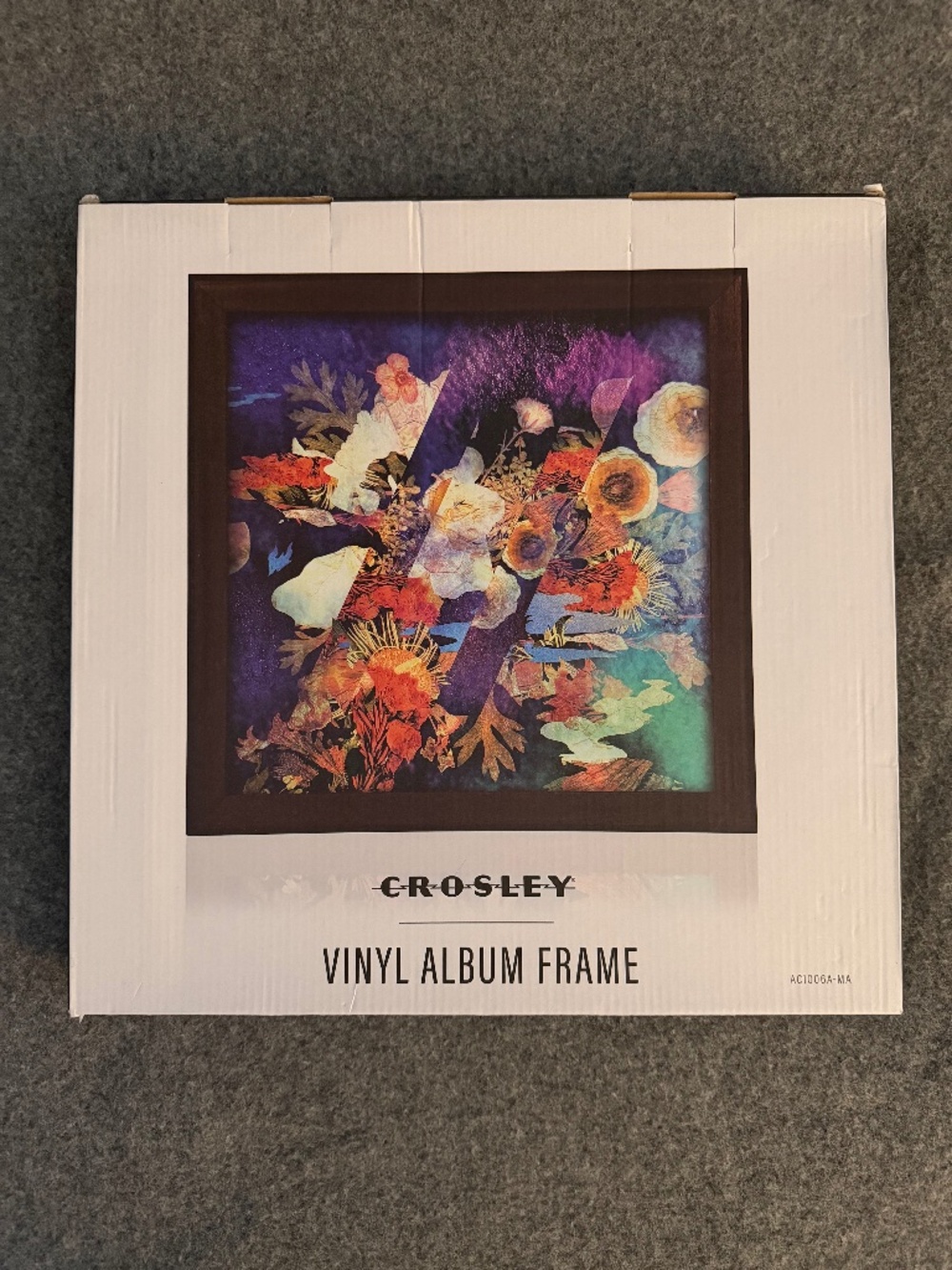 CROSLEY AC1006A-MA Vinyl Album Frame Record Display